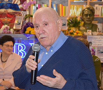 Ion Topolog Popescu la conferință